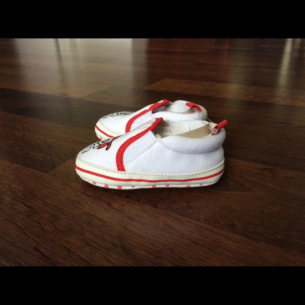 Baby infant boys girl soft booties crib shoes pirates skulls white red 0-3 month